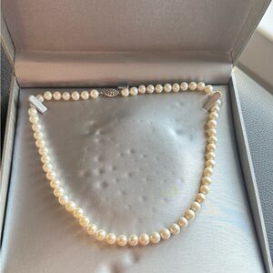 Zales sterling silver pearl necklace